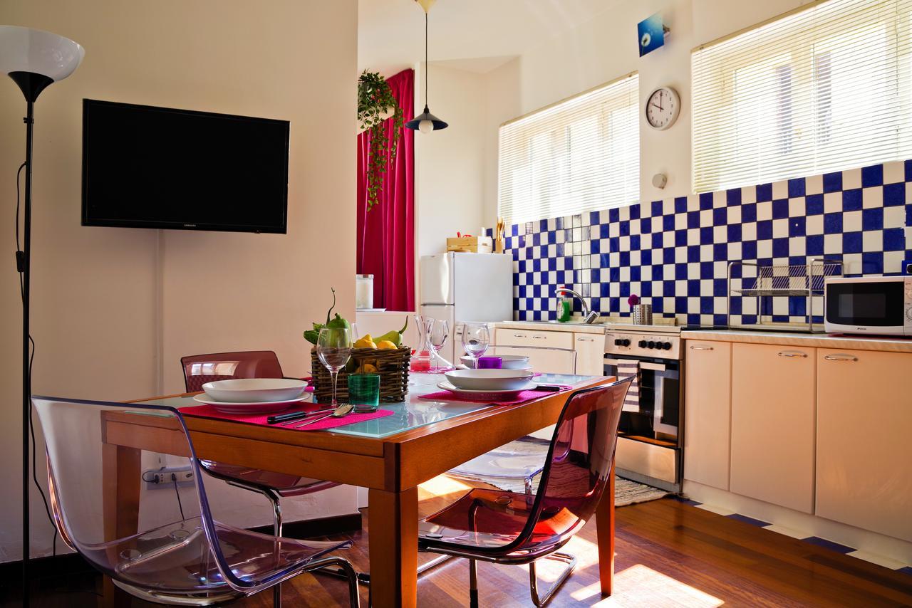 Bed And Travel Apartment Dogana Regia 15 Salerno Buitenkant foto
